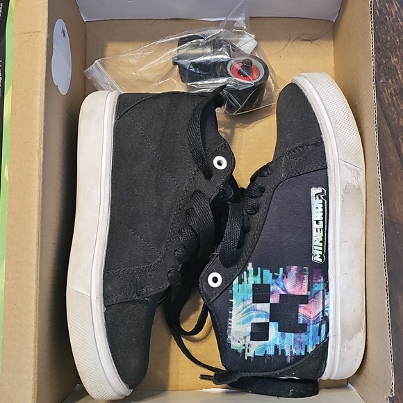 Minecraft Heeleys - Picture 11 of 13